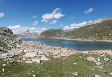 Trail Walking Saint-Paul-sur-Ubaye - lacs de roure lac de martinet - Photo