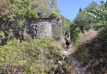 Trail Walking Grospierres - ARDECHE / GROPIERRES La résurgence de la font vive - Photo