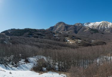 Percorso A piedi Fivizzano - (SI L20OLD) Passo del Cerreto - Rifugio Sarzana al Monte Acuto - Diga del Lagastrello - Pratospilla - Photo