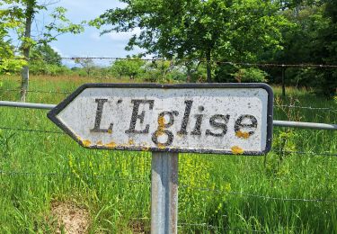 Trail Walking Livarot-Pays-d'Auge - Le Mesnil-Germain - Photo