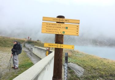 Randonnée Marche Tignes - Lac de Tignes  - Photo