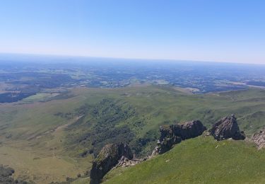 Trail Walking Chambon-sur-Lac - Col de la Croix Saint Robert - Puy du Sancy - Photo