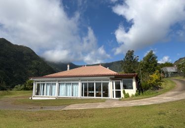 Tocht sport Saint-Denis - (J2)-Gîte de la Roche Écrite - Dos d’Ane (fait) - Photo