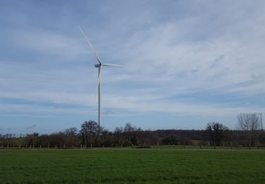 Tocht Wegfiets Montenay - 20 décembre 2020 st Hilaire du maine éolienne  - Photo