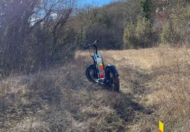 Trail Electric bike Cahors - Balisage fontaine  - Photo