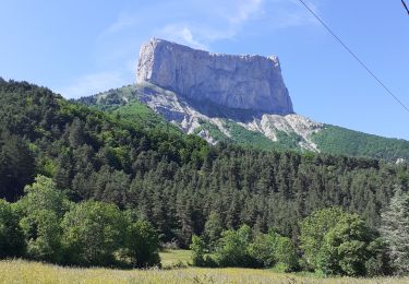 Tocht Stappen Chichilianne - mont aiguille - Photo