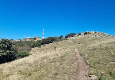 Randonnée Marche L'Albère - col de l'Ouillat-Pic Nuelos - Photo