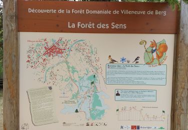 Trail Walking Villeneuve-de-Berg - sentier de la forêt des sens - Photo