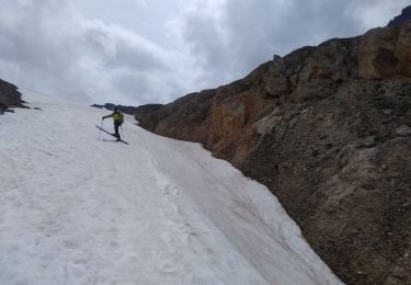 Tocht Ski randonnée Bonneval-sur-Arc - col de Calabourdane, pointe nord de Bézin, col de Bézin - Photo