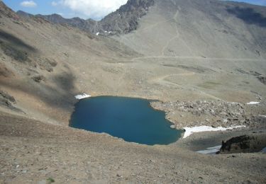 Tocht Te voet Nevada - Laroles-Puerto de la Ragua - Photo