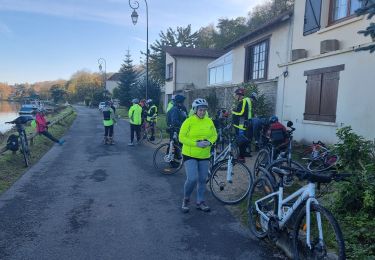 Tour Radtourismus  Yerres - 2021-11-09 Jacky Saint-Fargeau Ponthierry - Photo