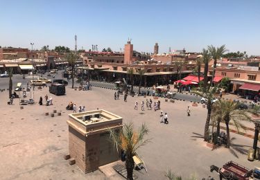 Percorso Marcia arrondissement de Marrakech-Medina مراكش المدينة - Marrakech Place des Ferblantiers  - Photo