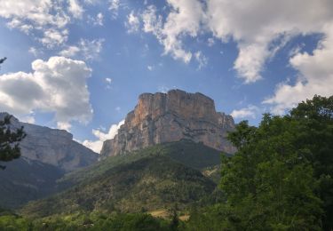 Tour Wandern Châtillon-en-Diois - Archiane, les jardins du roy - Photo