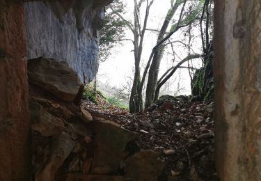 Tour Wandern Creissels - cave fromagere issis  - Photo