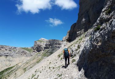 Tocht Stappen Bouvante - Serre Montué par la grotte du Berger, la pas de l'Infernet en circuit partiel - Photo