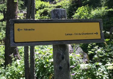 Tour Wandern Névache - Nevache-Fontcouverte- 9.5km-3h40-313m - Photo