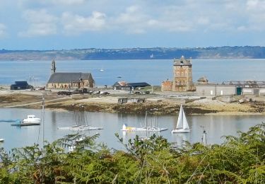 Tour Wandern Roscanvel - GR34   Lanvéoc  -- Camaret S/Me - Photo