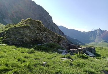 Trail Walking Bourg-Saint-Maurice - col du Breuil et tentative de la pointe de l'Ouillon - Photo