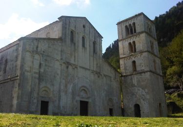Randonnée A pied Serramonacesca - Abbazia San Liberatore - Roccamontepiano - Photo