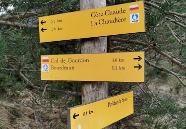 Randonnée Marche Bézaudun-sur-Bîne - De la Tour de Bézaudun au Col du Gourdon (La Chaudière) - Photo