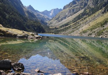 Trail On foot Cauterets - Lac de Gaube et refuge des Oulettes de Gaube - Photo