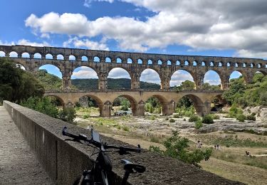 Randonnée Vélo électrique Uzès - Vers le pont du Gard par la voie verte - Photo