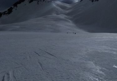 Tocht Ski randonnée Le Dévoluy - au dessus du col des aiguilles - Photo