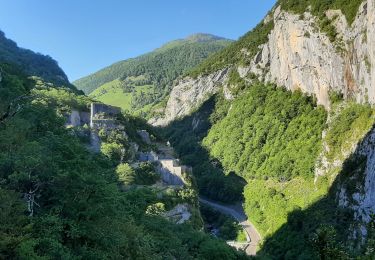 Trail Walking Etsaut - Boucle Chemin de la mature. Etsaut - Photo