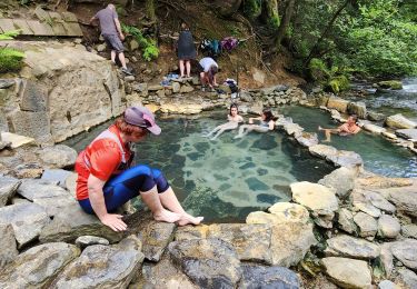 Tour Wandern La Bourboule - la bouboule, sentier des sources - Photo