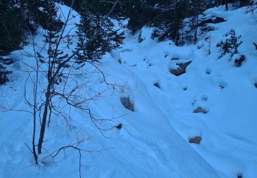Tocht Ski randonnée Cervières - Crêtes de la lauze ou voyage dans les entrailles de terre rouge - Photo