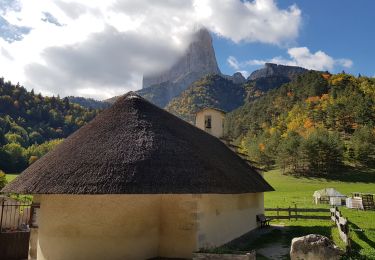 Tocht Stappen Chichilianne - tour mont aiguille  - Photo