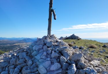 Tocht Stappen Saint-Vallier-de-Thiey - reco St Valliers de Thiey colle du maçon  - Photo