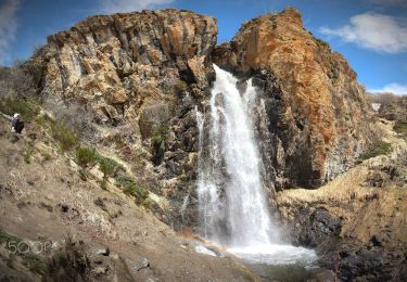 Percorso A piedi Velilla del Río Carrión - Cascada del Mazobre - Photo