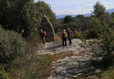 Randonnée Marche Gordes - Moulin troglodyte de Gordes - Photo