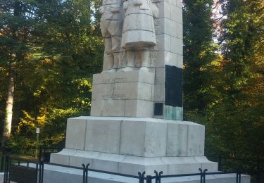 Tour Wandern Vilcey-sur-Trey - Vilcey-Fey-monument14/18-Vilcey - Photo