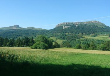 Tour Wandern La Bourboule - départ des vernières - le genestoux - fontaine pétrifiante - rigolet bas - cascade du plat à barbe - retour les vernières  - Photo