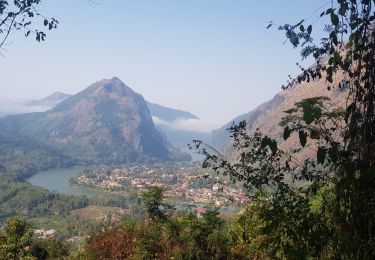 Trail Walking  - Laos - Nong Kiaw : viewpoint - Photo