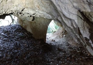 Trail Walking Vallon-Pont-d'Arc - Grottes Dérocs - Louoi - Photo