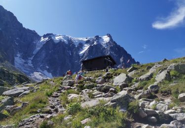 Percorso Marcia Chamonix-Mont-Blanc - CHAMONIX ... du Plan de l'Aiguille au Montenvers.  - Photo
