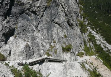 Tour Zu Fuß Molveno - Sentiero attrezzato delle Val Perse - Photo