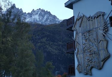 Percorso Marcia Chamonix-Mont-Blanc - CHAMONIX ... Chapeau Le Lavancher. - Photo