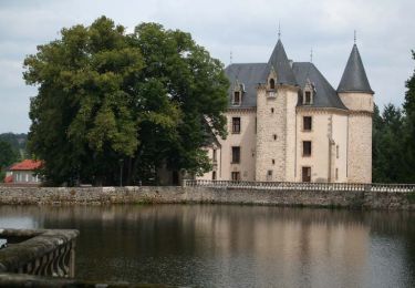 Randonnée Marche Nieul - Autour des étangs -Château de Nieul - Photo