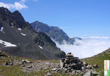 Trail Walking Laval-en-Belledonne - Le Col de la Mine de Fer en boucle, 2400m - Photo