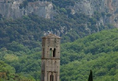 Tocht Stappen Bonnieux - De Bonnieux à la Grotte des Brigands entre les 2 Luberons  - Photo