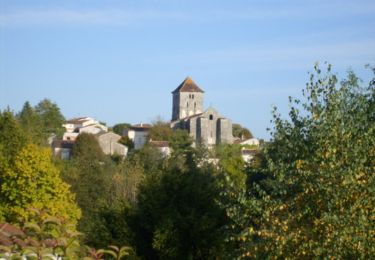 Tocht Stappen Saint-Césaire - La Vallée du Coran - St Bris des Bois - Photo