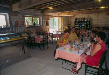 Tour Wandern Voyenne - Du côté du terroir - Photo