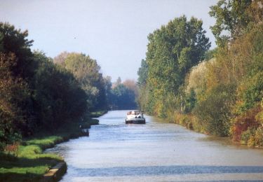 Randonnée Marche Bourg-et-Comin - Le Pont Canal ( de l'Oise) - Photo