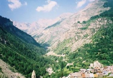 Tour Wandern Val-d'Oronaye - Via Alpina - D53: Larche > Bousiéyas - Photo