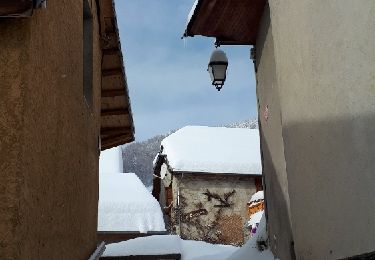 Trail Snowshoes Huez - Alpe d'Huez - Village d'Huez - Photo