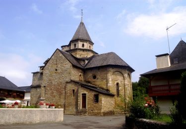 Tour Wandern Oloron-Sainte-Marie - Chemin du Piémont Pyrénéen - De Oloron Sainte Marie à L'Hopital St Blaise - Photo